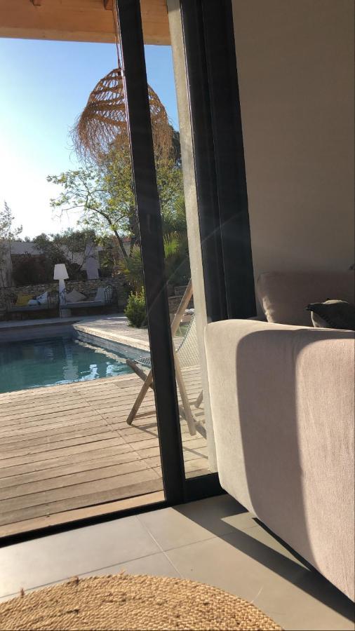 Le Pool House Bed & Breakfast Nimes Ngoại thất bức ảnh